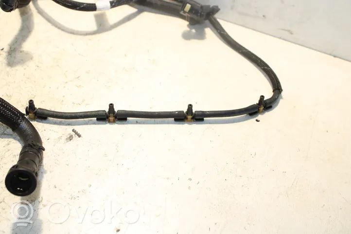 BMW 5 F10 F11 Fuel return line/hose 8583458