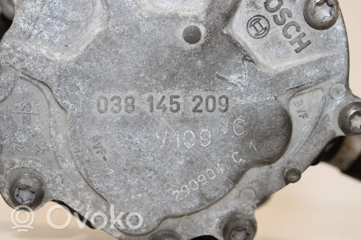 Skoda Fabia Mk1 (6Y) Pompe à vide 038145209C