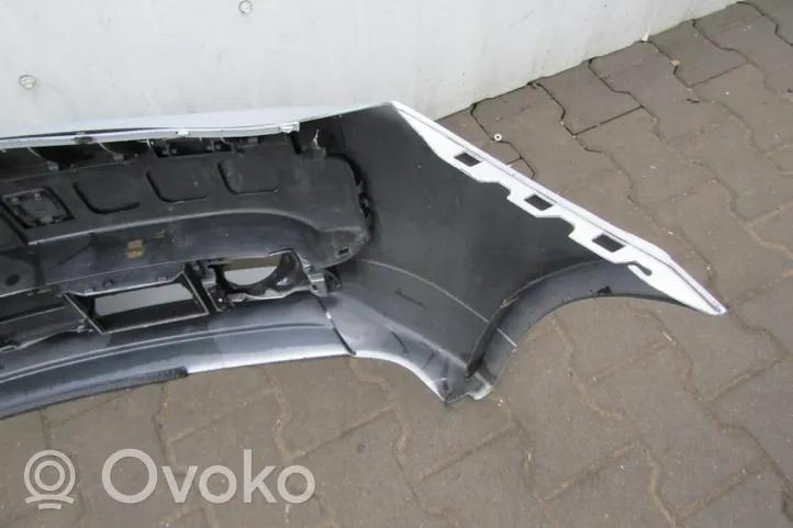 BMW 5 E60 E61 Zderzak przedni 51117033694