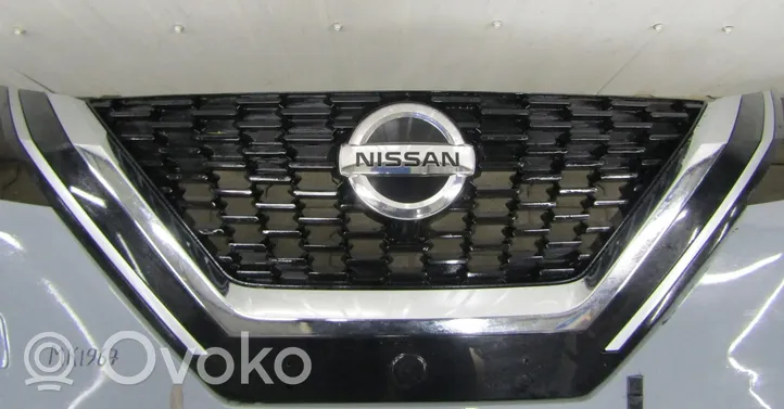 Nissan Qashqai J12 Zderzak przedni 620226UA0H