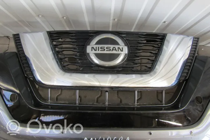 Nissan X-Trail T32 Zderzak przedni PRZEDNI