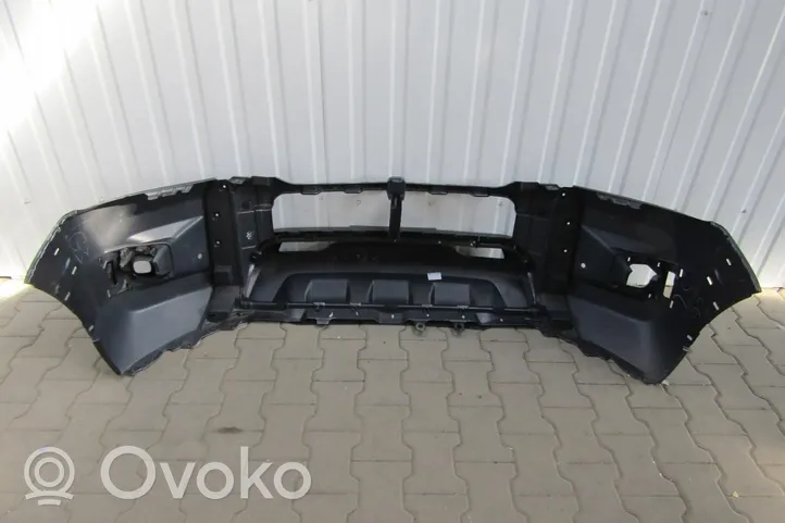 Toyota Hilux (N50, N60, N70) Front bumper 52410-YP020