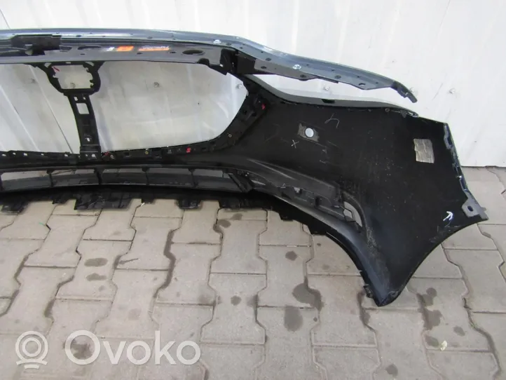 Mazda 3 Paraurti anteriore BCKA-50031