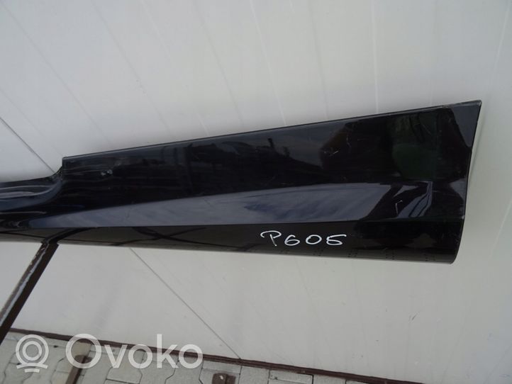 Mercedes-Benz CLK C207 A207 Sill 8546153767