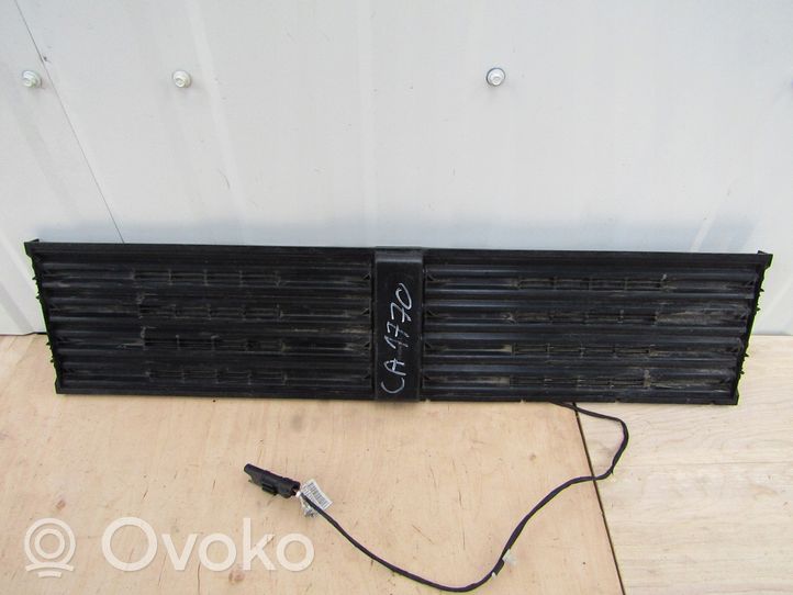 BMW 2 F45 Déflecteur d'air de radiateur de refroidissement 931991801