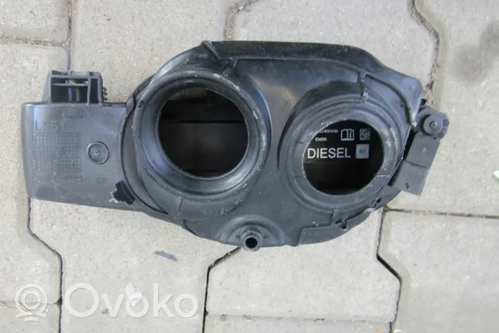 Land Rover Evoque I Tubo e bocchettone per riempimento serbatoio del carburante K8D2-27936