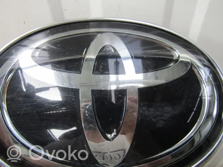 Toyota Hilux VIII Logo, emblème, badge 53141-71010