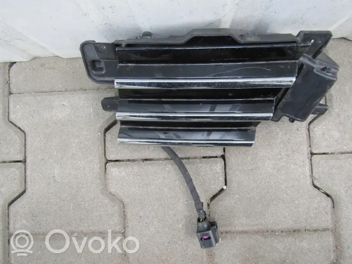 Volkswagen PASSAT B8 Osłona gniazda ładowania samochodu elektrycznego 3G0853396