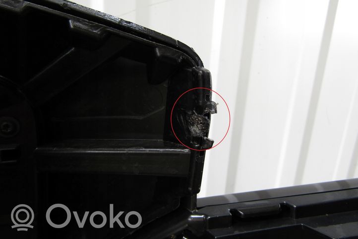 Audi Q4 Sportback e-tron Zderzak przedni 