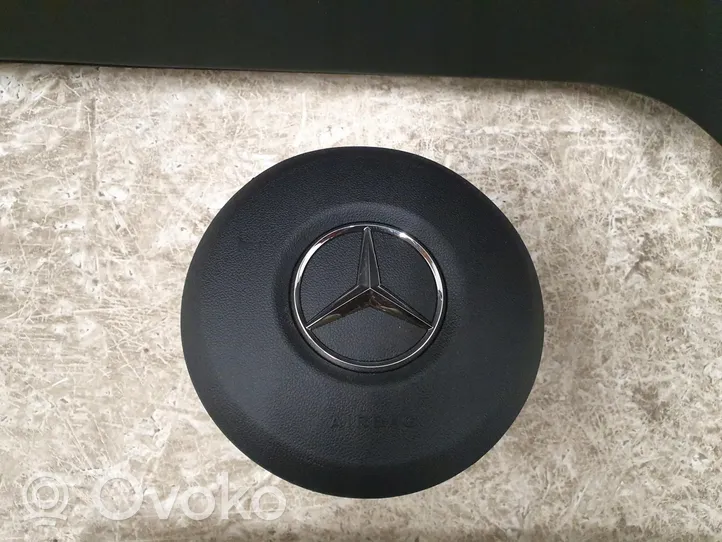 Mercedes-Benz EQC Cruscotto 