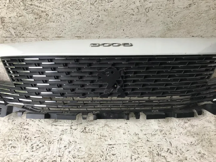 Peugeot 3008 I Maskownica / Grill / Atrapa górna chłodnicy 