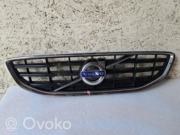 Volvo V40 Grille de calandre avant Volvo