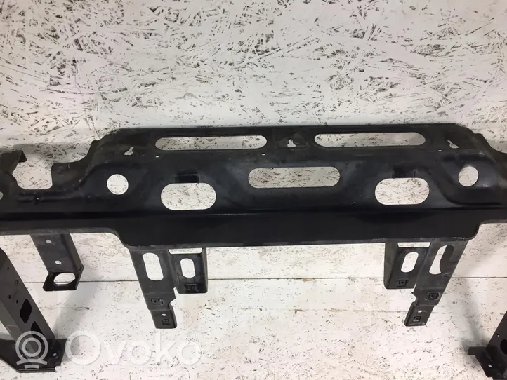 Chevrolet Silverado Pannello di supporto del radiatore 