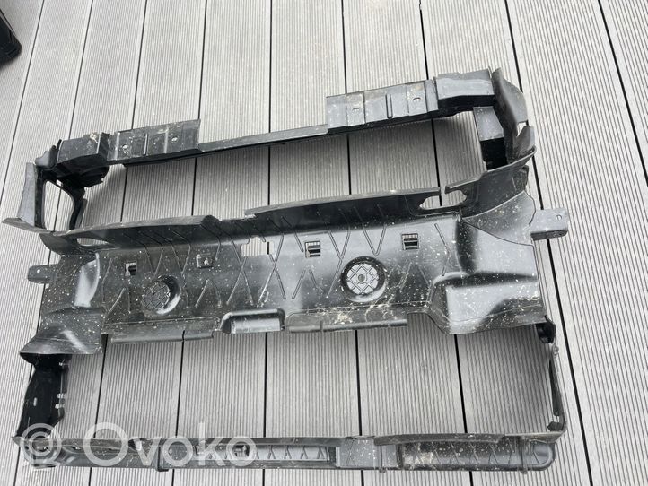 BMW 3 G20 G21 Déflecteur d'air de radiateur de refroidissement 5A35890