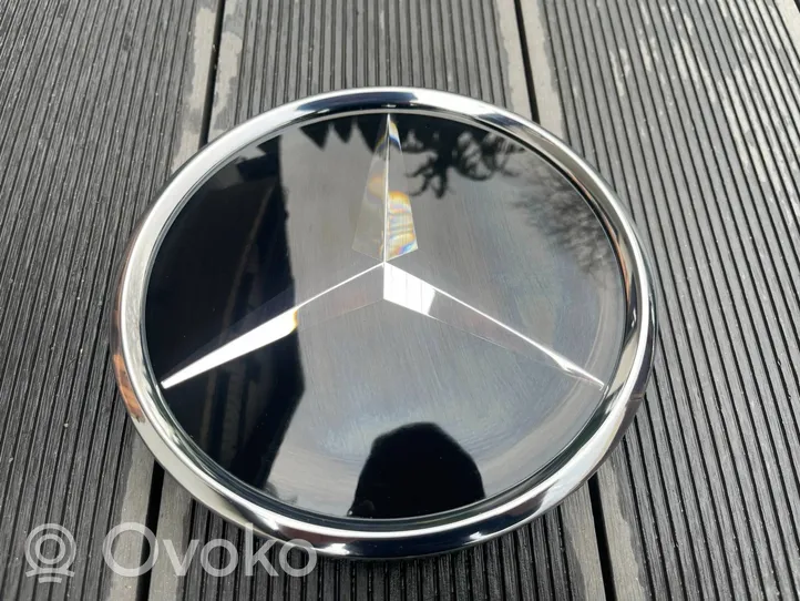 Mercedes-Benz CLA C118 X118 Radar / Czujnik Distronic A0008880000