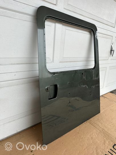 Land Rover Defender Puerta del maletero/compartimento de carga 