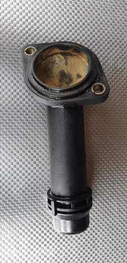 Volkswagen PASSAT B5.5 Termostat / Obudowa termostatu 06B121121