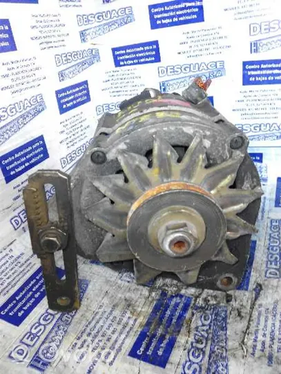 Audi 80 90 B3 Generaattori/laturi 034903016D