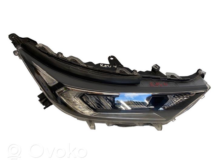 Toyota RAV 4 (XA40) Lampa przednia 7444NA