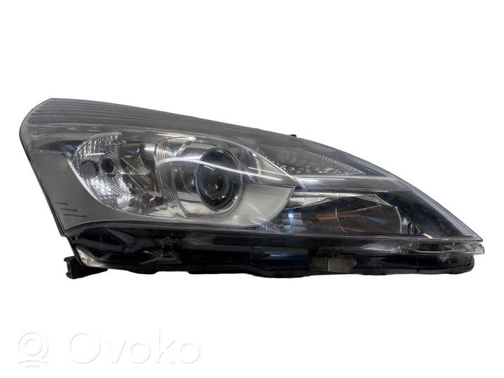 Toyota Verso Headlight/headlamp 811100F16100