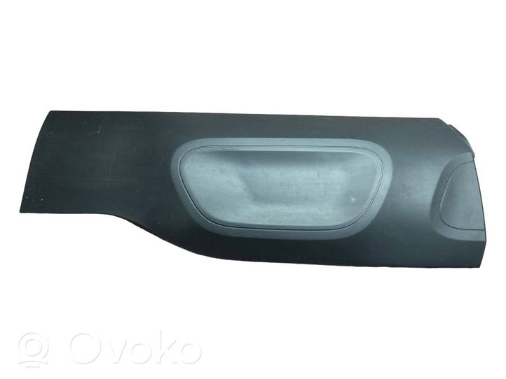 Citroen C5 Aircross Moulure de porte arrière 9820076277