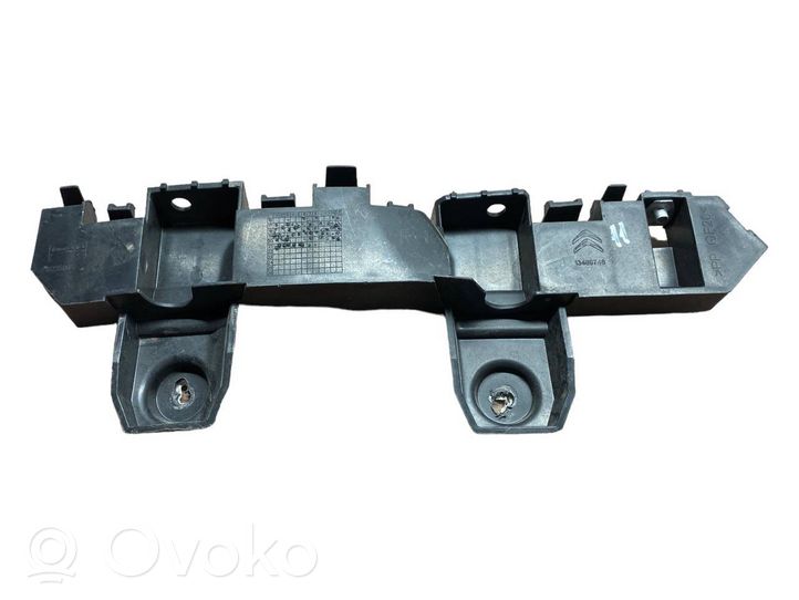 Citroen C3 Aircross Uchwyt / Mocowanie zderzaka tylnego 13489748