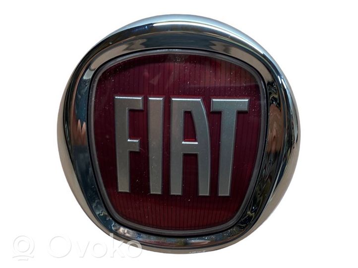 Fiat Punto (188) Mostrina con logo/emblema della casa automobilistica 735450639