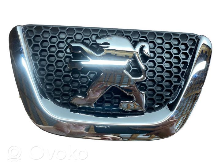 Peugeot 5008 Logo, emblème, badge 7810W0