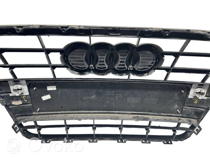 Audi A5 8T 8F Grille de calandre avant 8T0853651G