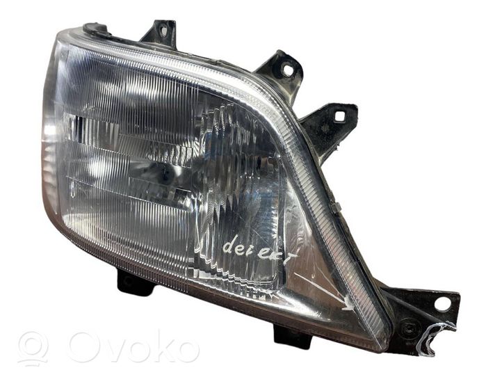 Mercedes-Benz Sprinter W901 W902 W903 W904 Lampa przednia 15053200