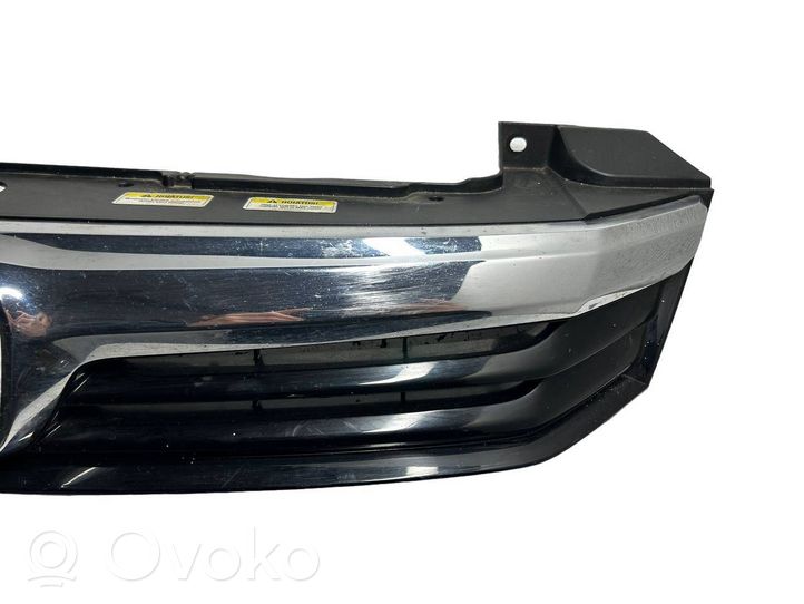 Honda Civic IX Grille calandre supérieure de pare-chocs avant 