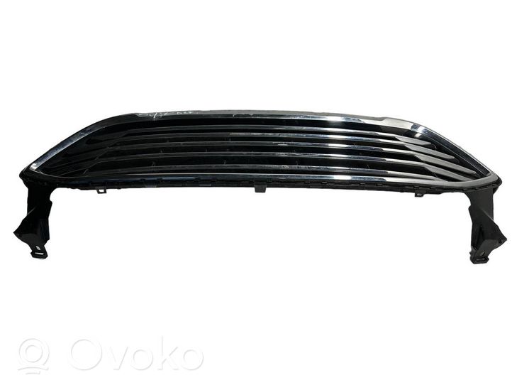 Ford Mondeo MK V Grotelės priekinės JS7B8200B