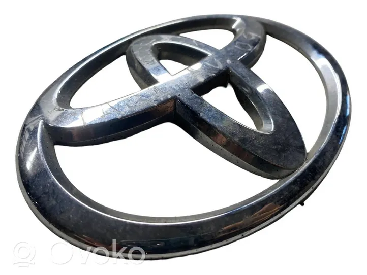 Toyota Avensis T270 Logo/stemma case automobilistiche 754310D050