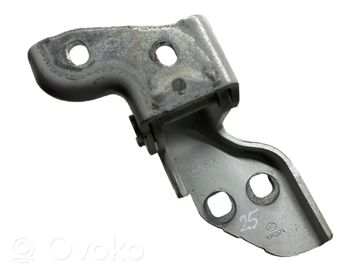 Citroen Berlingo Charnière supérieure de porte avant A046574