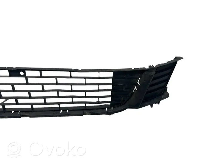 Honda Accord Grille inférieure de pare-chocs avant 