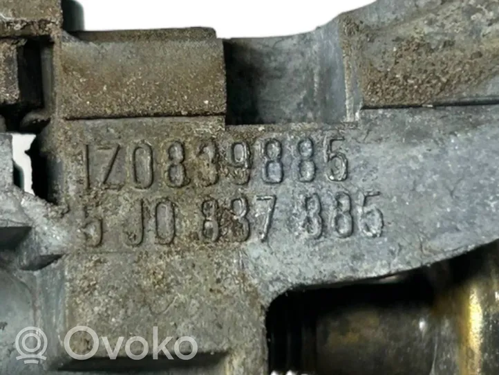 Skoda Octavia Mk2 (1Z) Klamka/wspornik zewnętrzny drzwi tylnych 1Z0839885