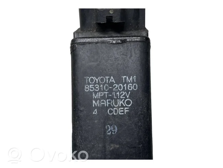 Toyota Carina T210 Pompa lavavetri parabrezza/vetro frontale 8531020160