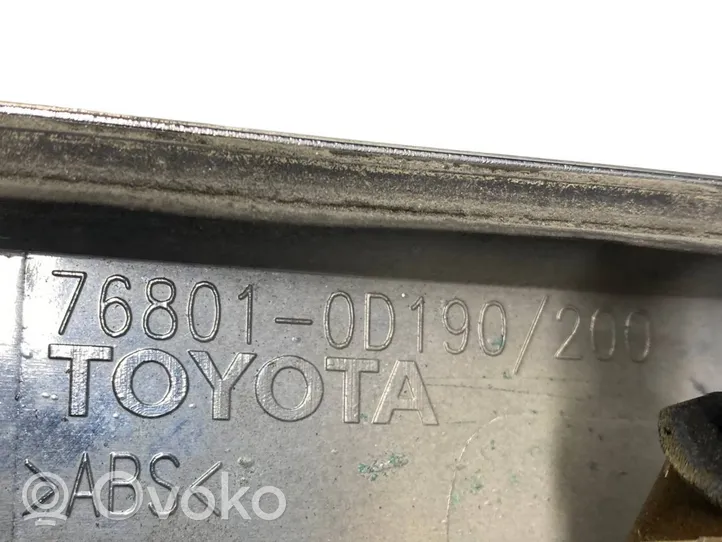 Toyota Yaris Listwa oświetlenie tylnej tablicy rejestracyjnej 768010D190