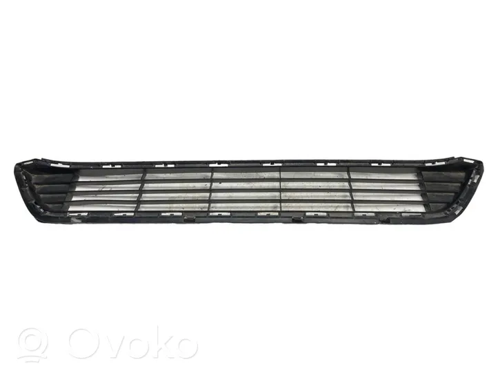 Toyota Avensis T270 Grille inférieure de pare-chocs avant 5311205100