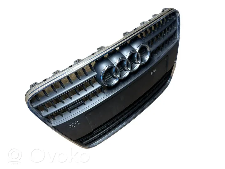 Audi Q7 4L Grille calandre supérieure de pare-chocs avant 4L0853651