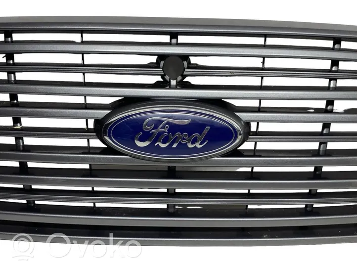 Ford Transit Front bumper upper radiator grill BK3117B968A