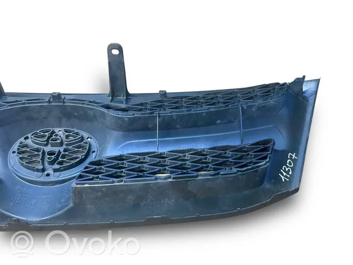 Toyota Hilux (AN10, AN20, AN30) Maskownica / Grill / Atrapa górna chłodnicy 531000K100