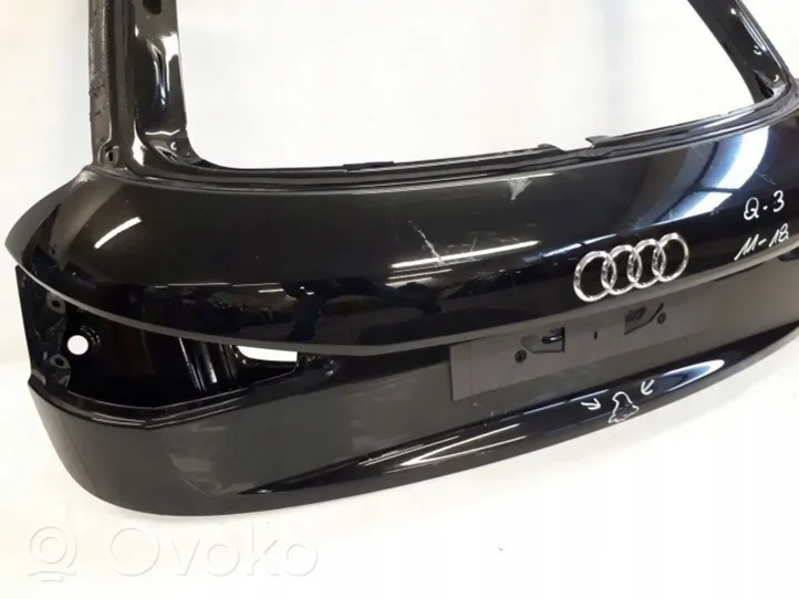Audi Q3 8U Tylna klapa bagażnika 