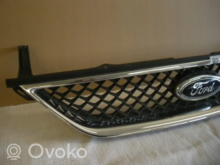 Ford Galaxy Front bumper upper radiator grill 