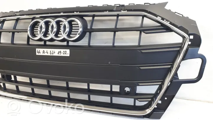 Audi A4 S4 B9 8W Etupuskurin ylempi jäähdytinsäleikkö 8W0853651