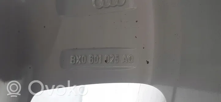 Audi A1 Llanta de aleación R15 8X0601025AQ