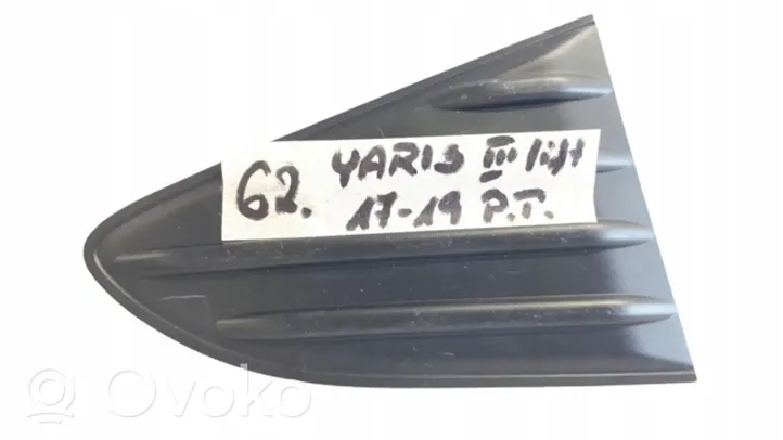 Toyota Yaris Enjoliveur de pare-chocs arrière 526810D010