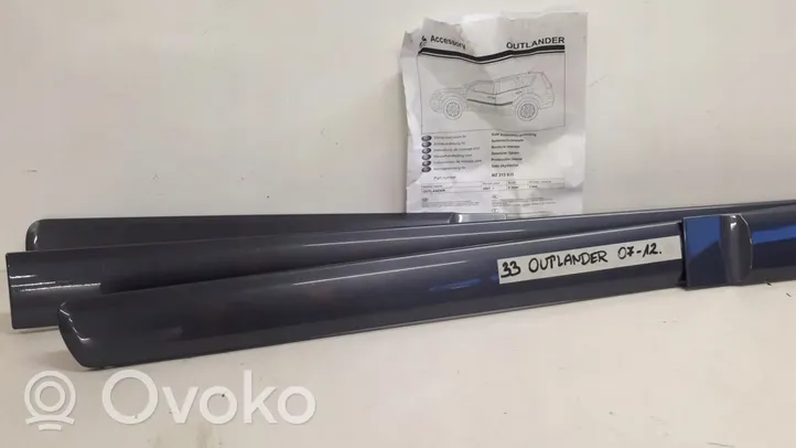 Mitsubishi Outlander Door card panel trim set 