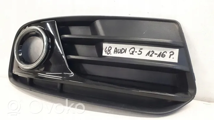 Audi Q5 SQ5 Grotelės apatinės (trijų dalių) 8R0807682