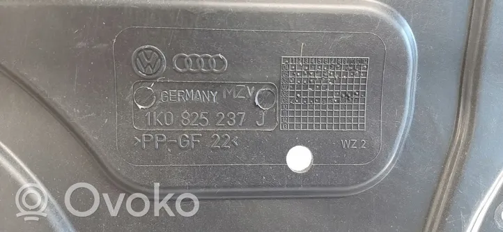 Audi A3 S3 8P Engine splash shield/under tray 1K0825237J